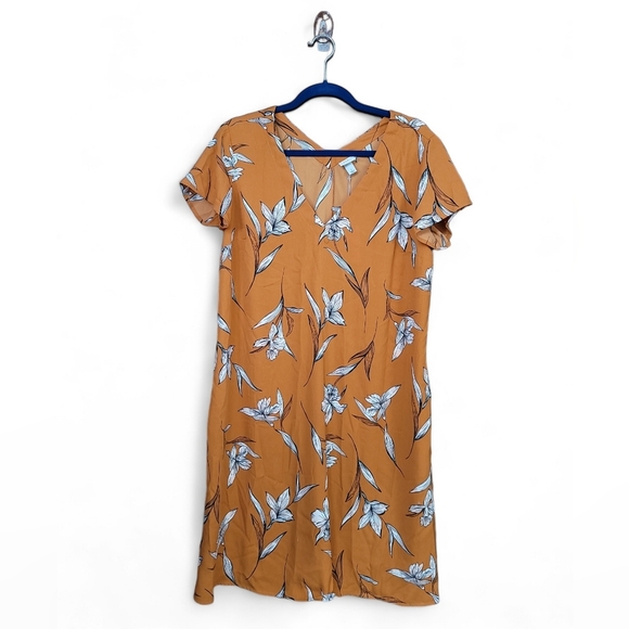 a new day Dresses & Skirts - NWT A New Day Shift Dress